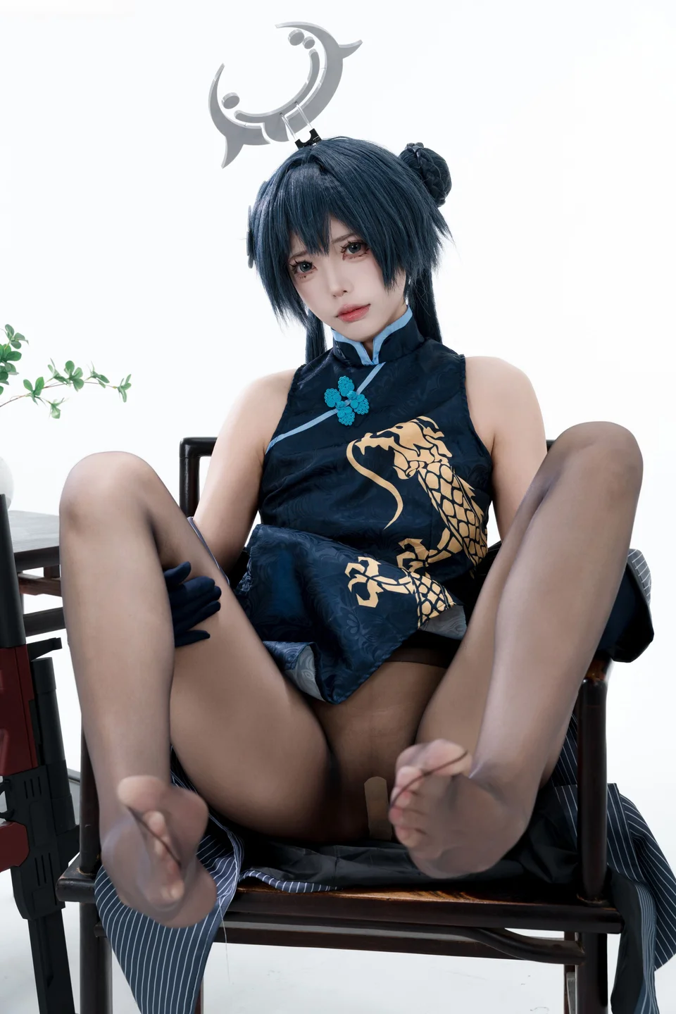 君颜圆又圆_No_001_蔚蓝档案_龙华妃咲_153P_1_02GB tg@simisebaisi 【丝足阁】014.webp